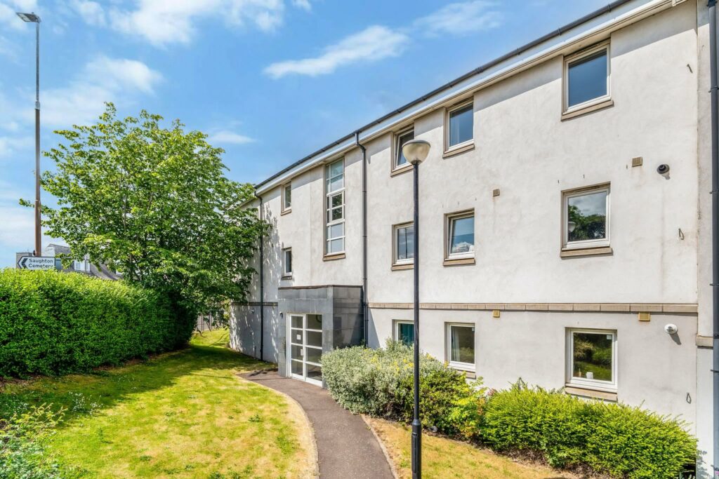 Chesser Crescent, Edinburgh